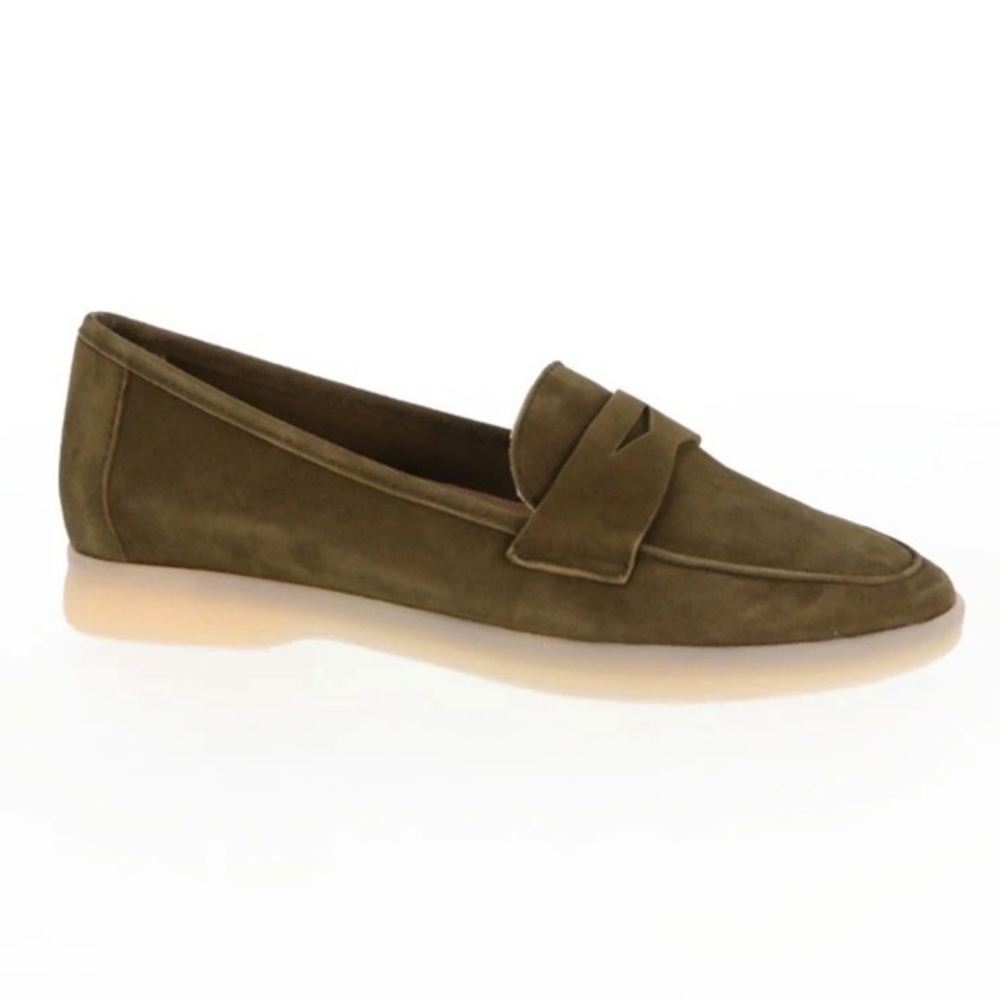 Vaneli Undine Suede Loafers Flats in Green size Women’s 11